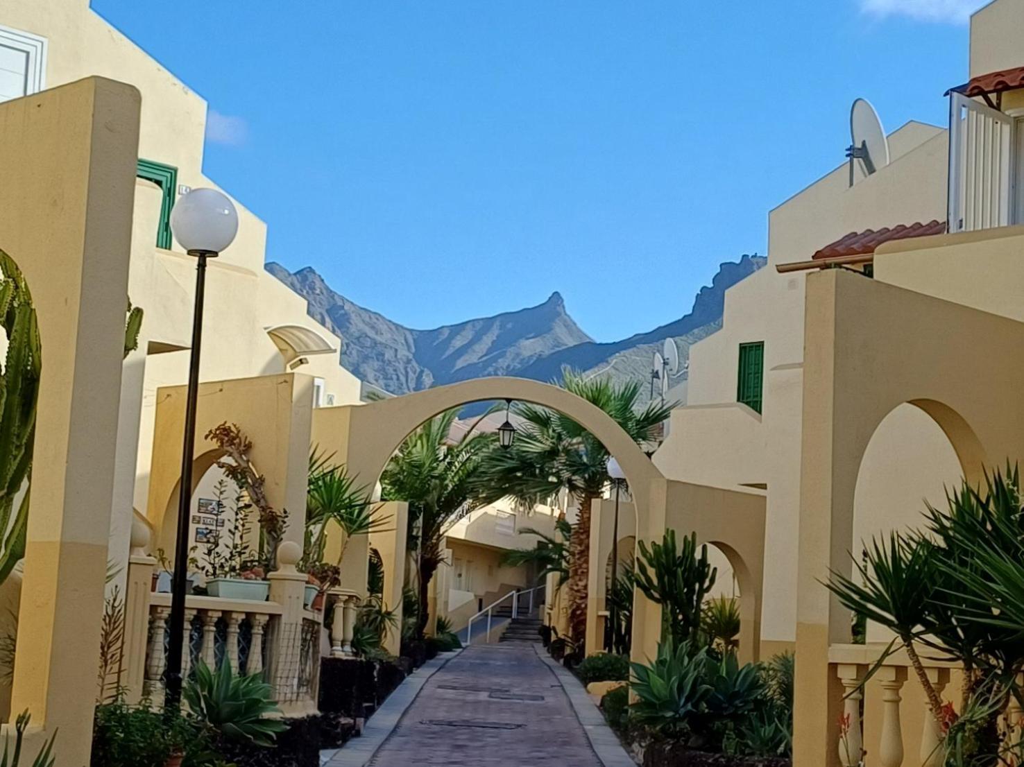 Mareverde : Appartamento Esposto Sempre Al Sole Costa Adeje  Extérieur photo